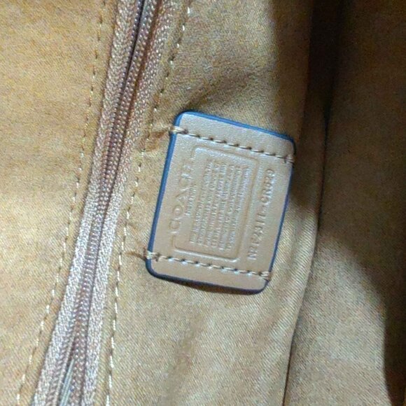 Eliza Flap Crossbody - Picture 8 of 8